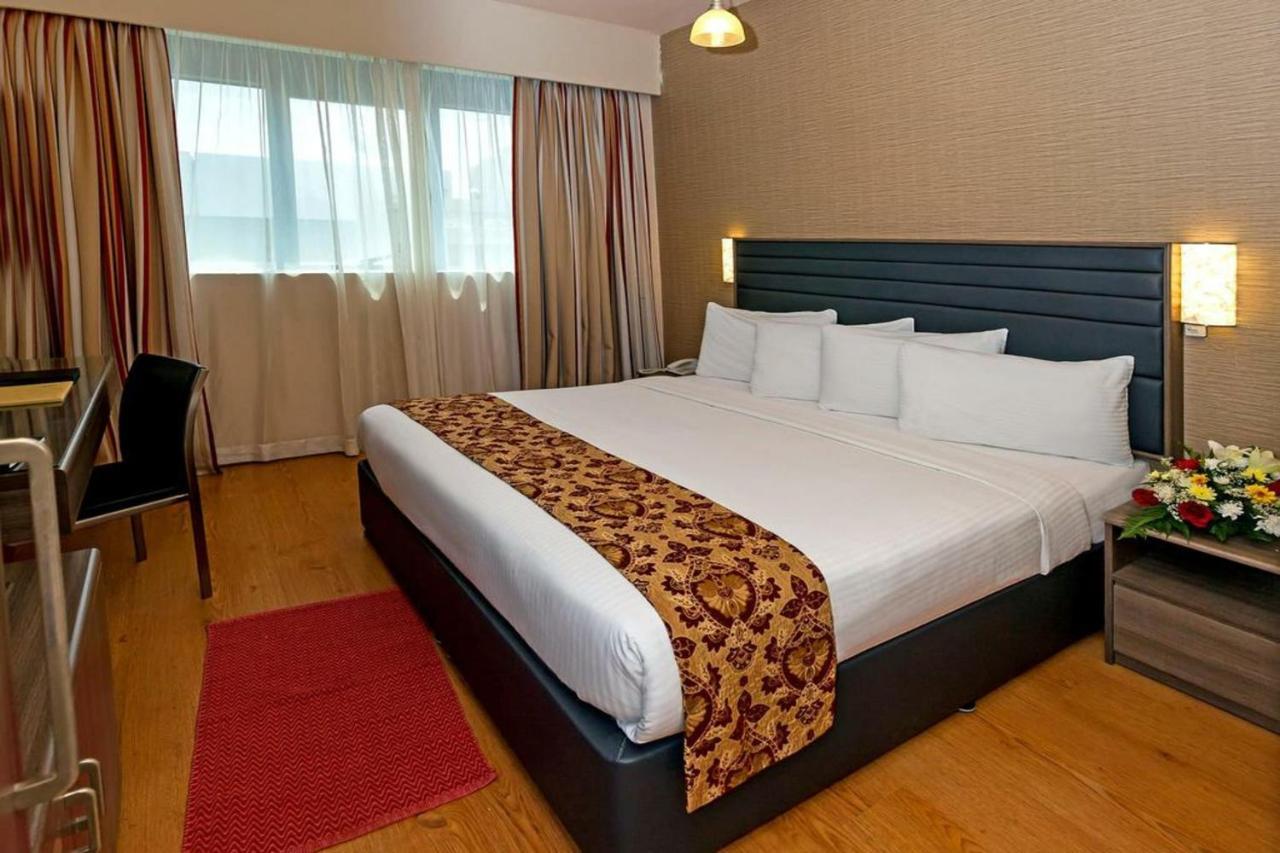 Oasis Deira Hotel Dubaï Extérieur photo