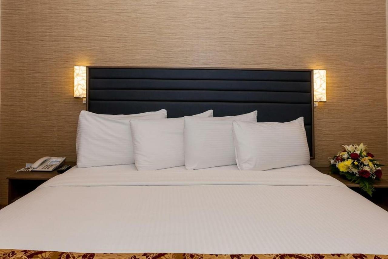 Oasis Deira Hotel Dubaï Extérieur photo