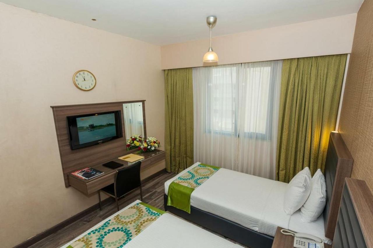 Oasis Deira Hotel Dubaï Extérieur photo